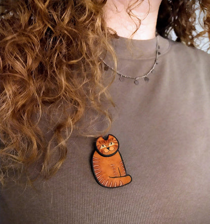 Plain old cat pin